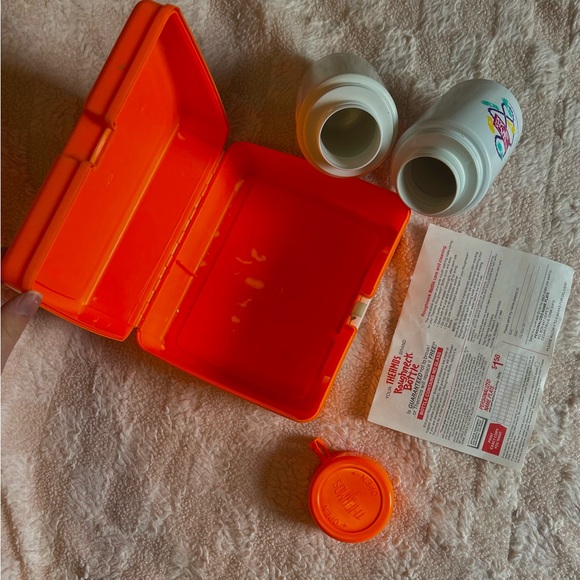 Vintage New Kids On The Block NKOTB Lunch Box & Thermos Orange Plastic 1990 - Picture 3 of 6